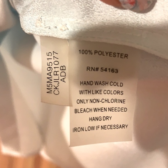 NWT Calvin Klein sea foam button down shirt - Picture 5 of 5